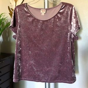 Women’s Lavender Crushed Velvet Top